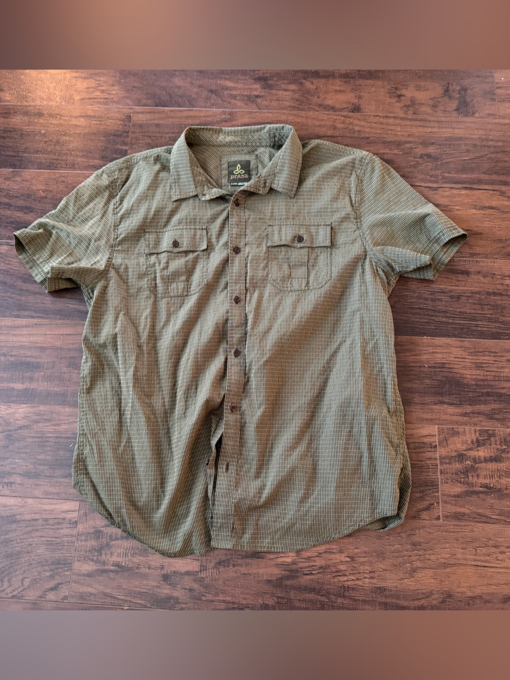 Prana Men’s XL Extra Large Green Pattern Button Down Shirt C
 Hiking Outdoor
